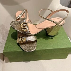 Gucci Gold Textured Heels with Logo